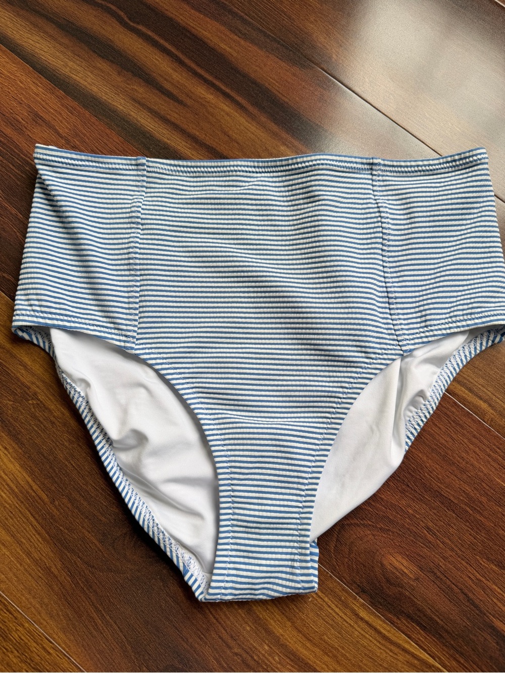 Lands End Seersucker Bikini Bottom Blue and White New 12